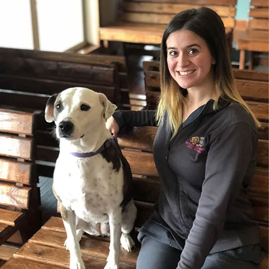 Mindy-Smith,-Receptionist Mindy Smith, Receptionist